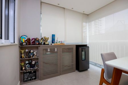 Apartamento à venda com 65m², 2 quartos e 1 vagaVaranda Gourmet