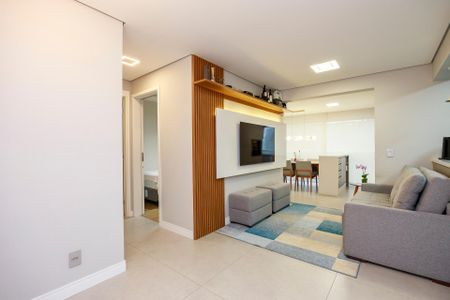 Apartamento à venda com 65m², 2 quartos e 1 vagaSala