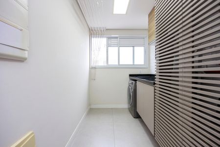 Apartamento à venda com 65m², 2 quartos e 1 vagaÁrea de Serviço