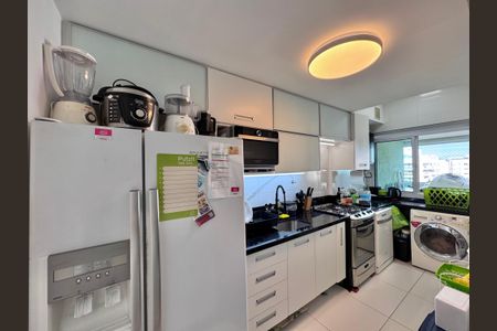 Apartamento à venda com 160m², 2 quartos e 2 vagasCozinha e Área de Serviço