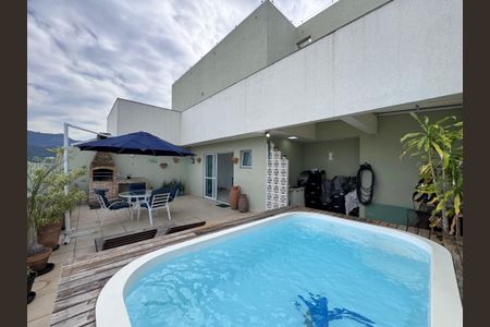 Apartamento à venda com 160m², 2 quartos e 2 vagasTerraço