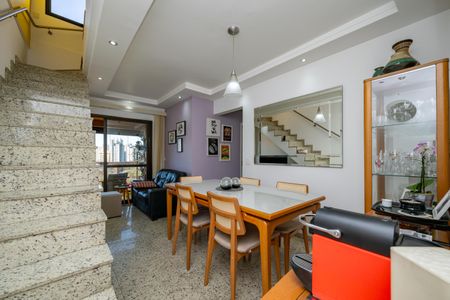 Apartamento à venda com 137m², 3 quartos e 2 vagasSala