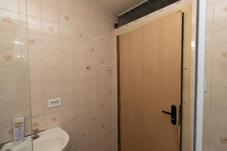 Casa à venda com 186m², 4 quartos e 1 vaga Casa à venda com 186m², 4 quartos e 1 vagaBanheiro 2