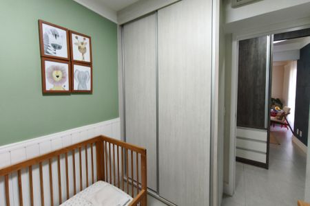 Apartamento à venda com 80m², 2 quartos e 1 vaga Apartamento à venda com 80m², 2 quartos e 1 vagaQuarto