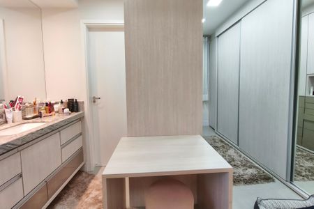 Apartamento à venda com 80m², 2 quartos e 1 vaga Apartamento à venda com 80m², 2 quartos e 1 vagaQuarto Suíte