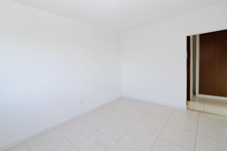 Casa de condomínio à venda com 380m², 5 quartos e 2 vagas Casa de condomínio à venda com 380m², 5 quartos e 2 vagasQuarto 1