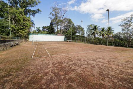 Casa de condomínio à venda com 380m², 5 quartos e 2 vagas Casa de condomínio à venda com 380m², 5 quartos e 2 vagasÁrea comum