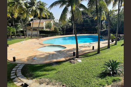 Casa de condomínio à venda com 380m², 5 quartos e 2 vagas Casa de condomínio à venda com 380m², 5 quartos e 2 vagasÁrea comum