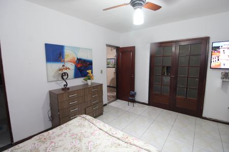 Casa à venda com 485m², 3 quartos e 4 vagasSuíte 2