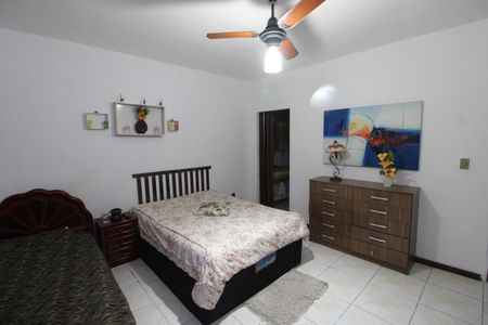 Casa à venda com 485m², 3 quartos e 4 vagasSuíte 2