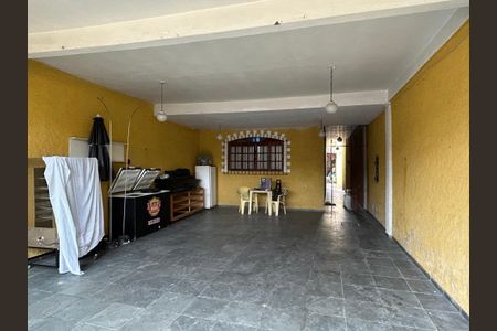 Casa à venda com 485m², 3 quartos e 4 vagasGaragem