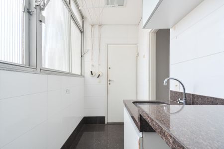 Apartamento à venda com 190m², 2 quartos e 1 vaga Apartamento à venda com 190m², 2 quartos e 1 vagaÁrea de Serviço