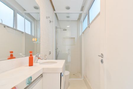 Apartamento à venda com 190m², 2 quartos e 1 vaga Apartamento à venda com 190m², 2 quartos e 1 vagaBanheiro da Suíte