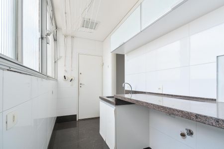 Apartamento à venda com 190m², 2 quartos e 1 vaga Apartamento à venda com 190m², 2 quartos e 1 vagaÁrea de Serviço