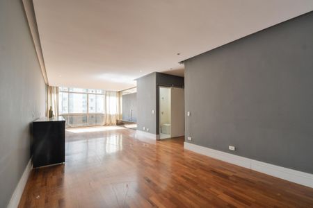 Apartamento à venda com 190m², 2 quartos e 1 vaga Apartamento à venda com 190m², 2 quartos e 1 vagaSala