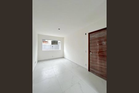 Apartamento à venda com 72m², 2 quartos e 2 vagasSala