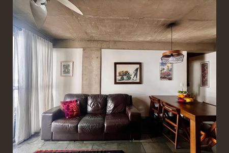 Apartamento à venda com 91m², 3 quartos e 1 vagaSala