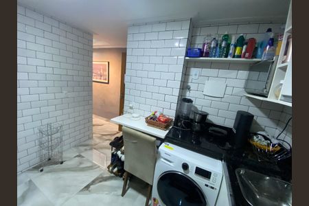 Apartamento à venda com 55m², 2 quartos e sem vagaCozinha
