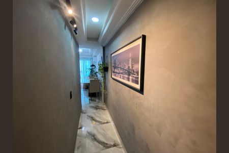 Apartamento à venda com 55m², 2 quartos e sem vagaCorredor