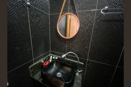 Apartamento à venda com 55m², 2 quartos e sem vagaBanheiro Social