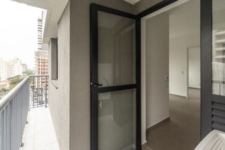 Apartamento para alugar com 46m², 2 quartos e sem vagaVaranda