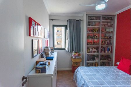 Apartamento à venda com 82m², 3 quartos e 2 vagasQuarto 1