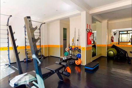 Apartamento à venda com 82m², 3 quartos e 2 vagasÁrea comum - Academia