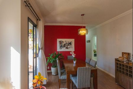 Apartamento à venda com 82m², 3 quartos e 2 vagasSala