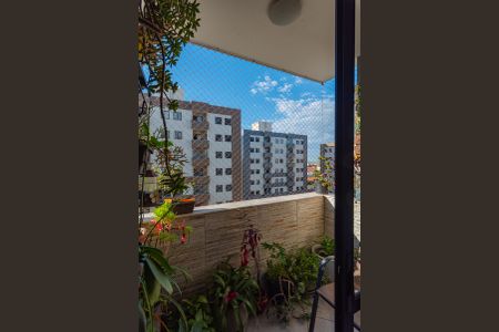 Apartamento à venda com 82m², 3 quartos e 2 vagasSacada da Sala