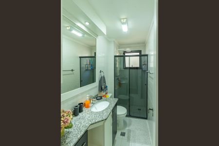 Apartamento à venda com 82m², 3 quartos e 2 vagasBanheiro