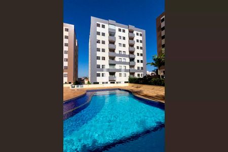Apartamento à venda com 82m², 3 quartos e 2 vagasÁrea comum - Piscina
