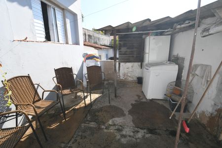Casa à venda com 90m², 2 quartos e 4 vagasÁrea Externa