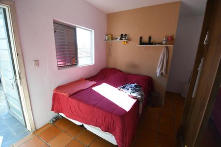 Casa à venda com 90m², 2 quartos e 4 vagasQuarto 2 - Suíte