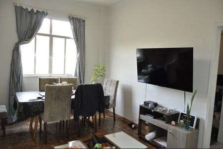 Apartamento à venda com 60m², 2 quartos e sem vagaSala