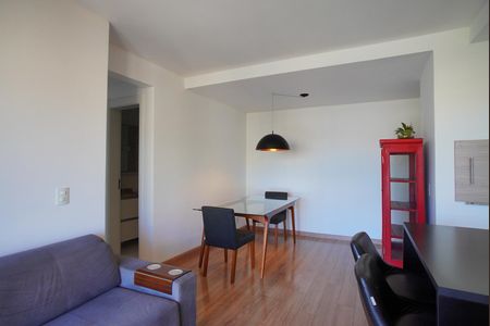 Apartamento à venda com 64m², 2 quartos e 1 vagaSala