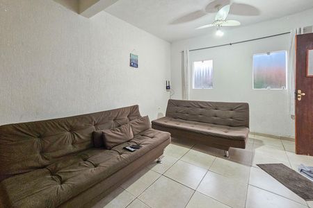 Casa para alugar com 105m², 2 quartos e 2 vagas Casa para alugar com 105m², 2 quartos e 2 vagasSala