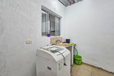 Casa para alugar com 105m², 2 quartos e 2 vagas Casa para alugar com 105m², 2 quartos e 2 vagasÁrea de Serviço