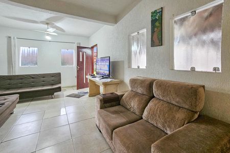 Casa para alugar com 105m², 2 quartos e 2 vagas Casa para alugar com 105m², 2 quartos e 2 vagasSala