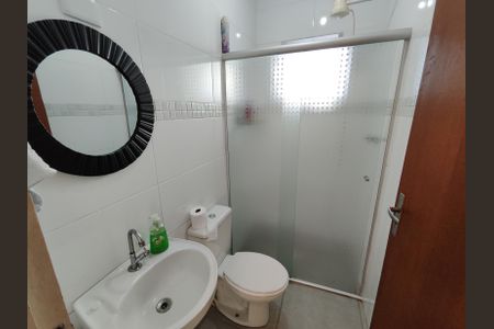 Casa à venda com 400m², 3 quartos e 2 vagasBanheiro 2