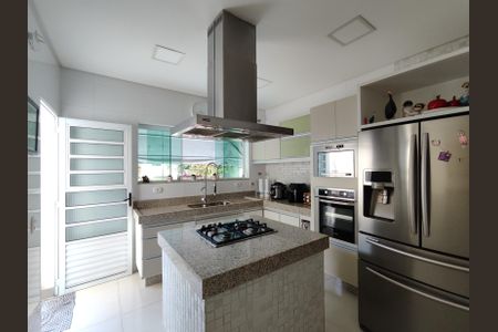 Casa à venda com 400m², 3 quartos e 2 vagasCozinha