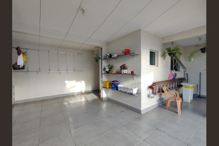 Casa à venda com 400m², 3 quartos e 2 vagasÁrea de Serviço