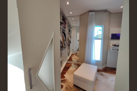 Casa à venda com 400m², 3 quartos e 2 vagasCloset da suíte 1