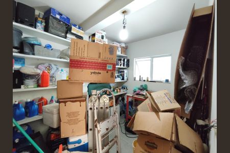 Casa à venda com 400m², 3 quartos e 2 vagasDespensa