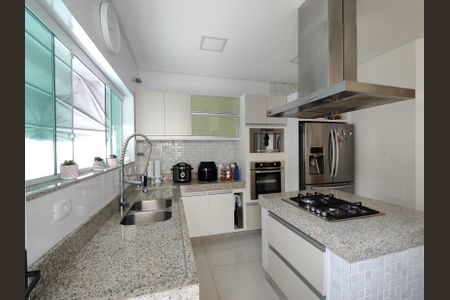 Casa à venda com 400m², 3 quartos e 2 vagasCozinha