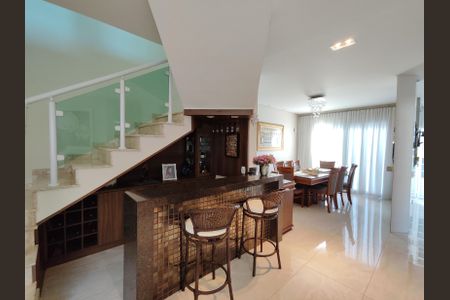 Casa à venda com 400m², 3 quartos e 2 vagasSala de Estar