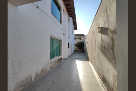 Casa à venda com 400m², 3 quartos e 2 vagasGaragem