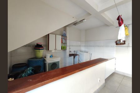 Casa à venda com 400m², 3 quartos e 2 vagasÁrea de Serviço