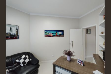 Casa à venda com 400m², 3 quartos e 2 vagasEscritório