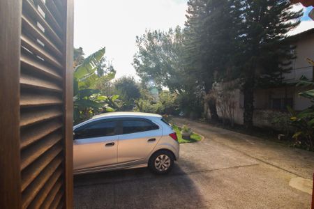 Casa à venda com 253m², 2 quartos e 10 vagas Casa à venda com 253m², 2 quartos e 10 vagasVista da Suíte 2