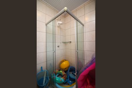 Casa à venda com 253m², 2 quartos e 10 vagas Casa à venda com 253m², 2 quartos e 10 vagasBanheiro Social